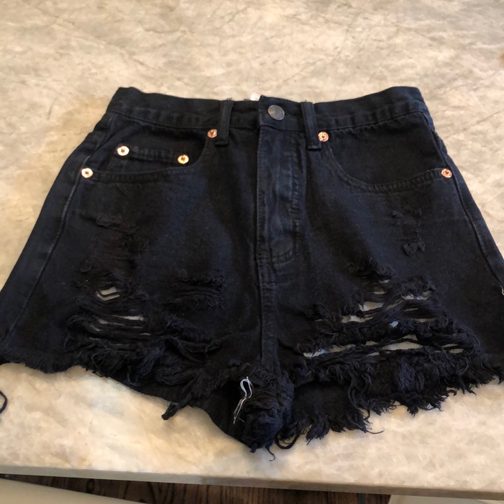 BLACK DESTROYED DENIM SHORTS